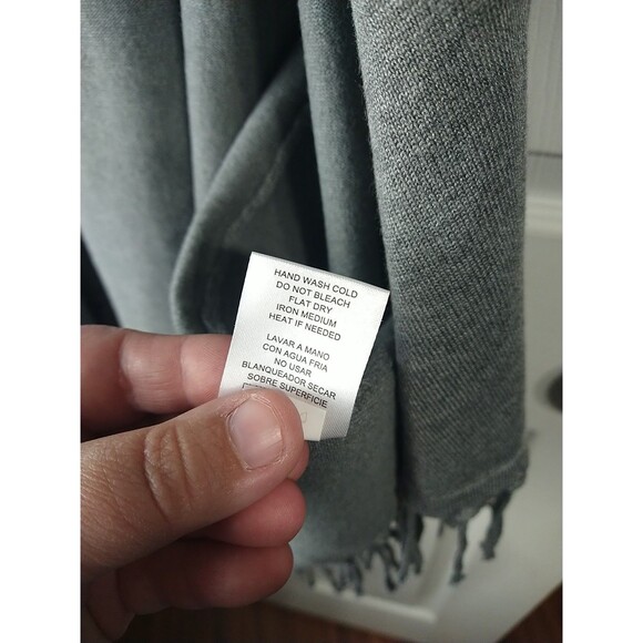 Joseph A. Grey Woman M Sweater Vest Shawl Fringe Open Front Office Casual - Picture 8 of 9